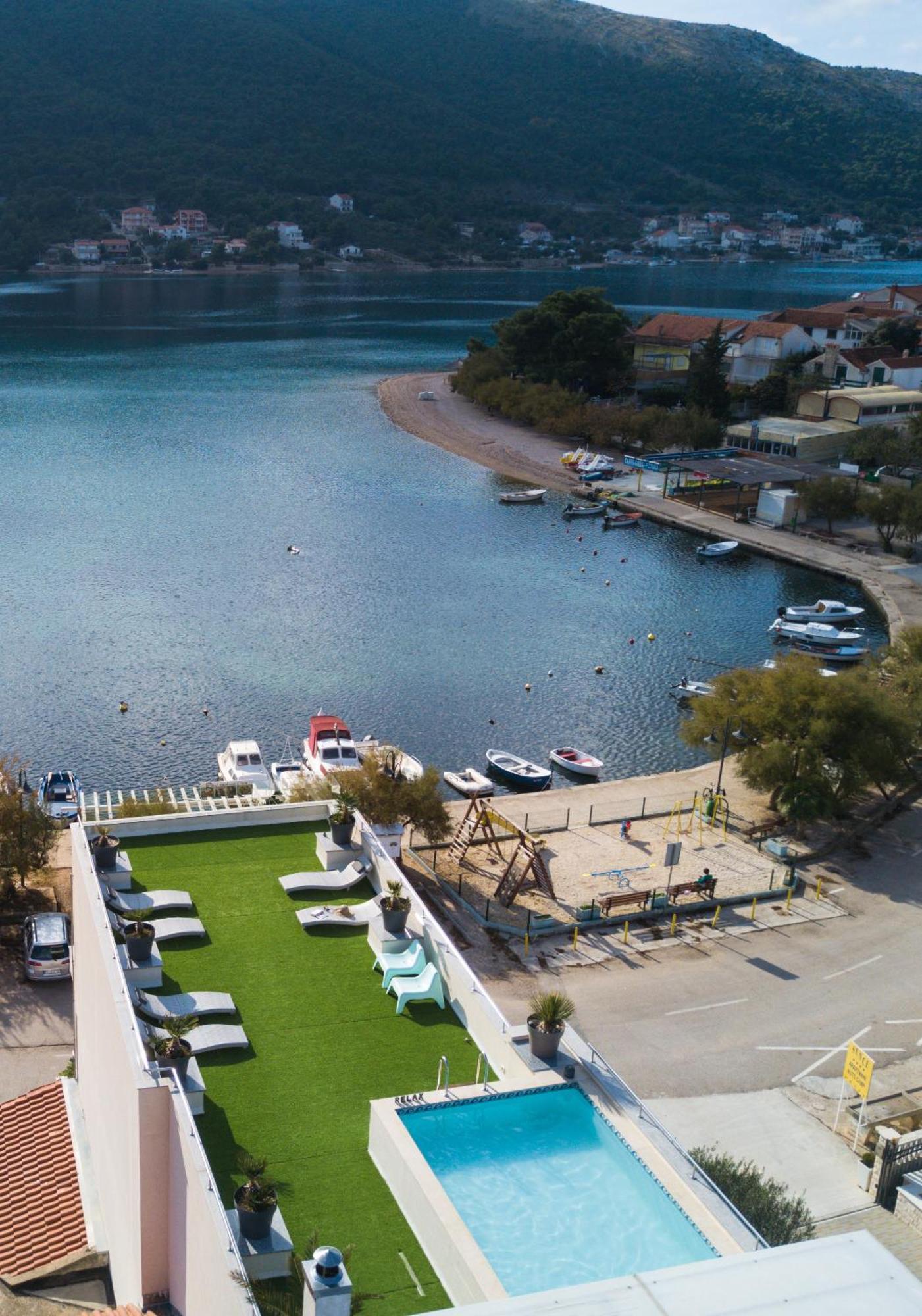 Apartments Holidays Roko Grebaštica Extérieur photo
